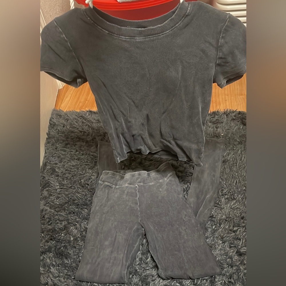 Charcoal washes two piece